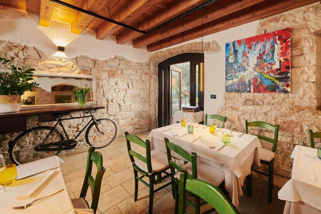 Casa Romantica La Parenzana ブイェ エクステリア 写真